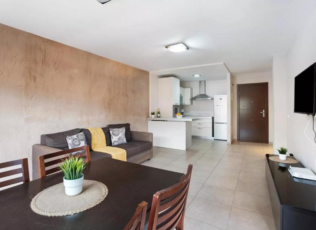 Ferienwohnung Be Happy 77 Arona  Exterior foto